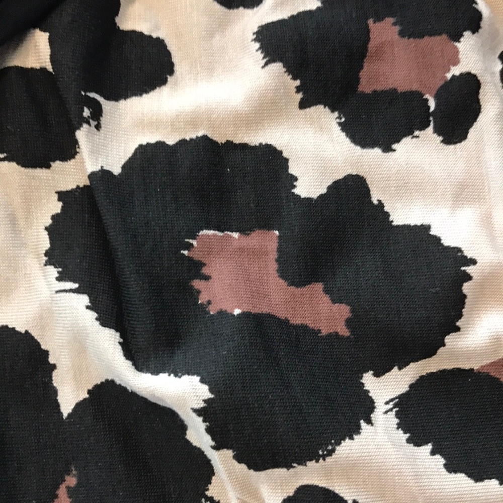 Leopard long sleeve smock top - Picture 3 of 4